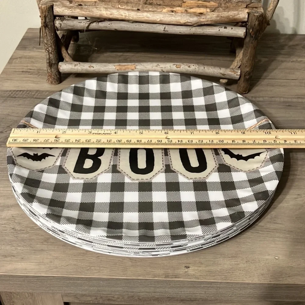 SHABBY CHIC PRE OWNED SET OF 8 BOO Black BUFFALO PLAID MELAMINE PAPER PLATES